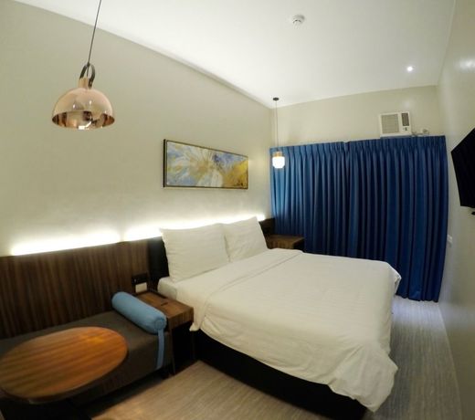Skyloft Hotel