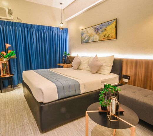 Skyloft Hotel