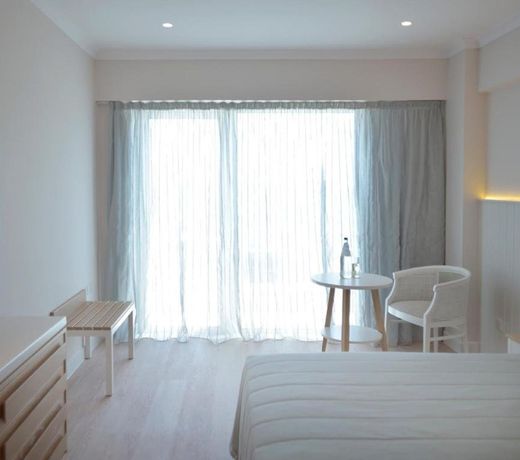 Sunrise Gardens Aparthotel