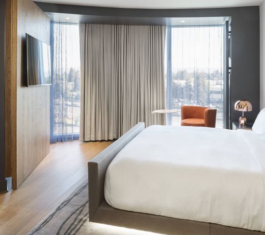 Hotel Nia, Autograph Collection