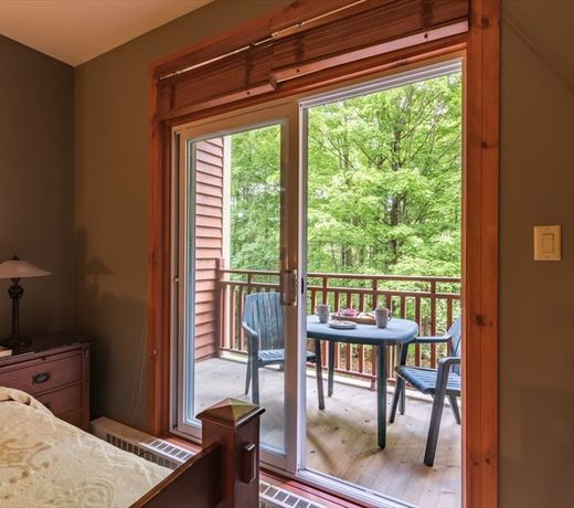 Tremblant-Les-Eaux - RVMT
