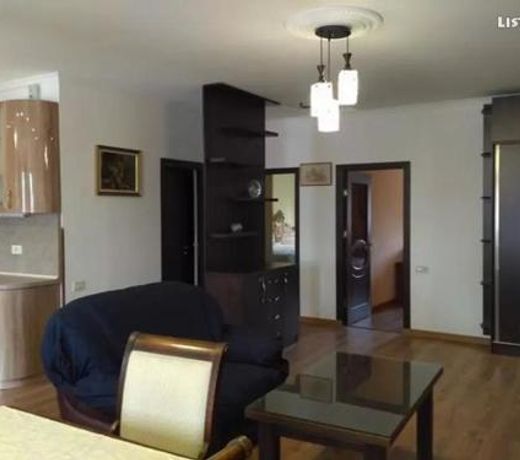 Apartment on Tumanyan street,19