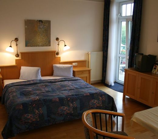 Romantik Residenz (Ferienwohnungen Hotel Im Weissen Rössl) - Dependance