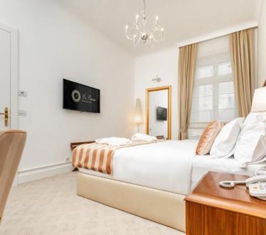Hotel Le Premier