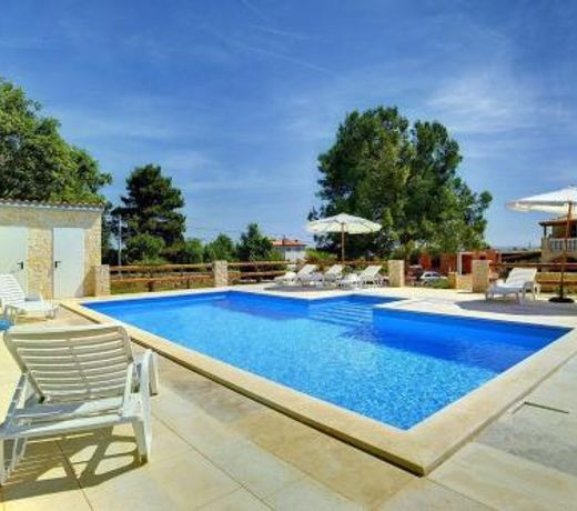 Apartments Puntica