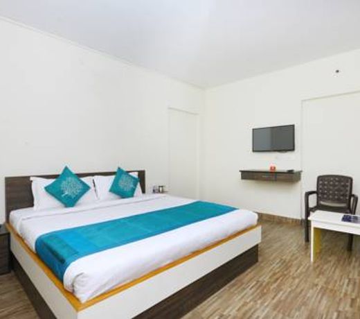 FabHotel Abirami Residency