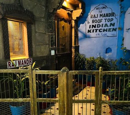 Raj Mandir Boutique Home Stay