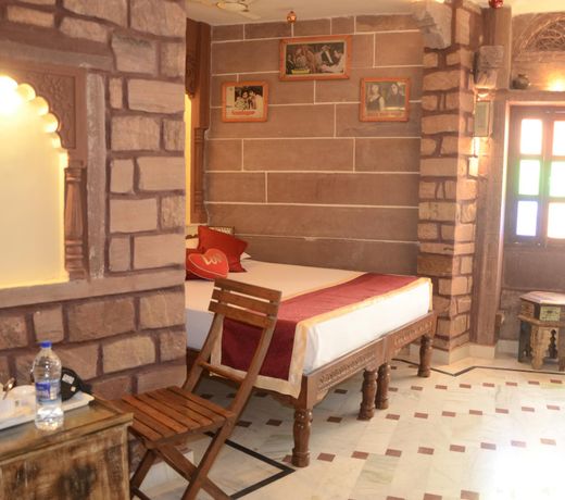 Raj Mandir Boutique Home Stay