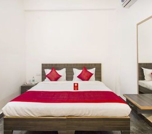 OYO 9936 Elite Inn
