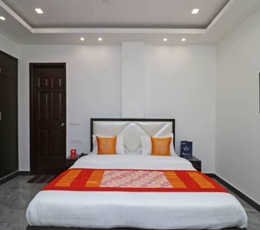 OYO 9977 Jagat Residency
