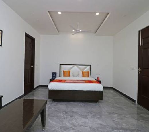 OYO 9977 Jagat Residency