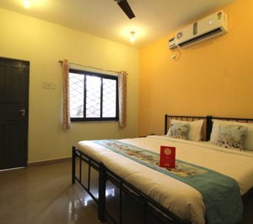 OYO 9826 Garden Villa