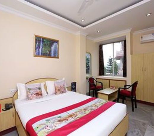 OYO 9924 Lisa Guest House