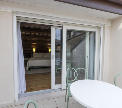 Palazzo Monigo Suite by H-FAST