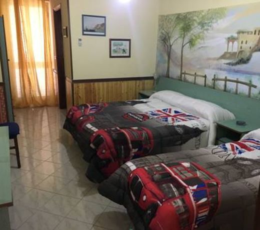 Hotel cappuccetto rosso