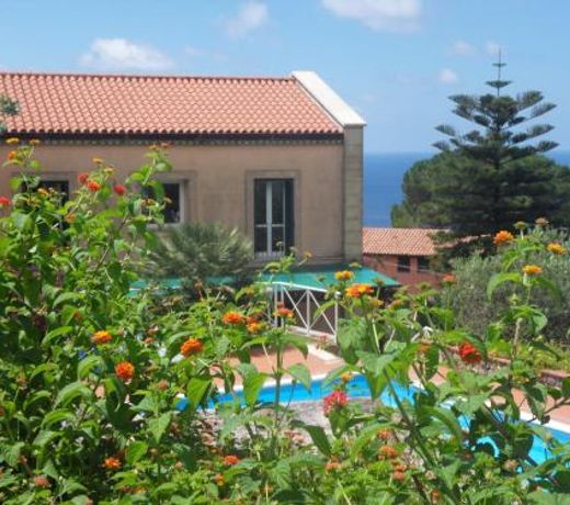 Maison Marida