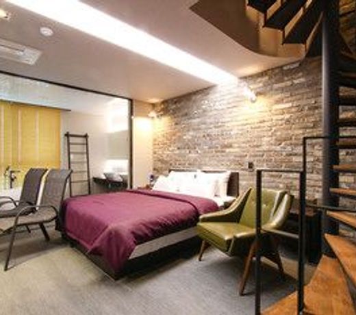 Louis Boutique Hotel