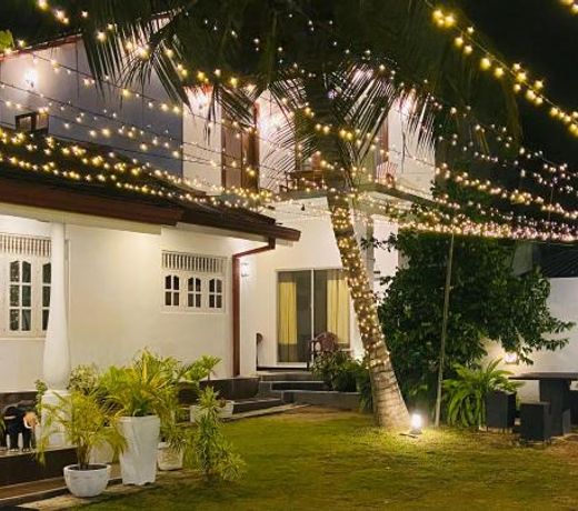 White Villa Airport Transit Hotel
