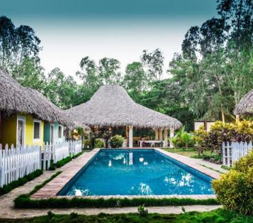 Las Dunas Surf Resort