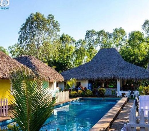 Las Dunas Surf Resort