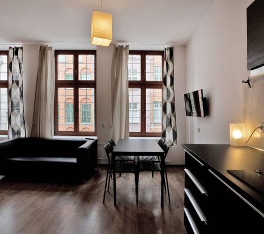 Apartament Karmazynowy Mariacka old town