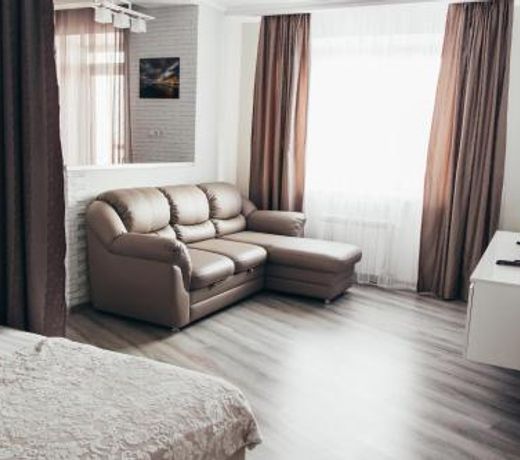 Apartament Berloga55 suite on Krasnyi Put