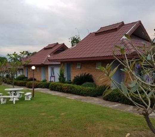 Mae Klang Banyen hill