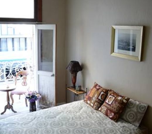 Urban Hive Backpackers