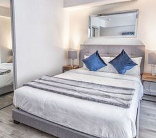 Avalon Suites Yorkville