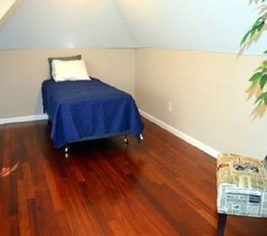 Opis Realty - Custom Metro Atlanta Home