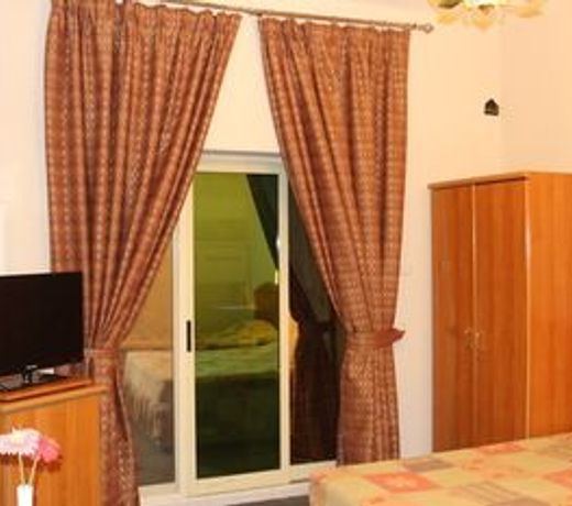 Sahar Hotel
