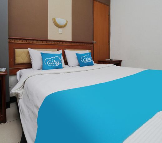 Cihampelas Hotel 2 RedPartner