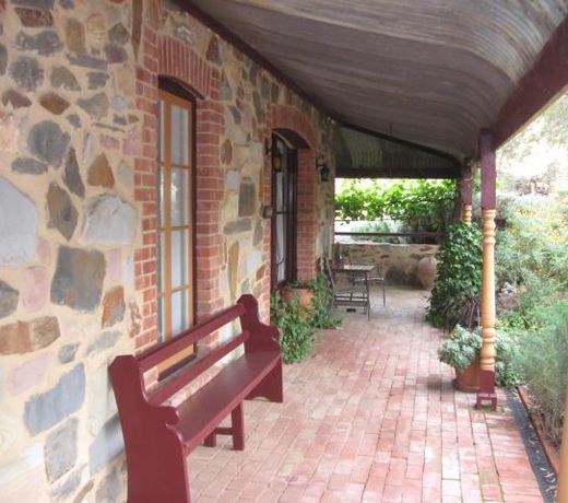 Marananga Cottages