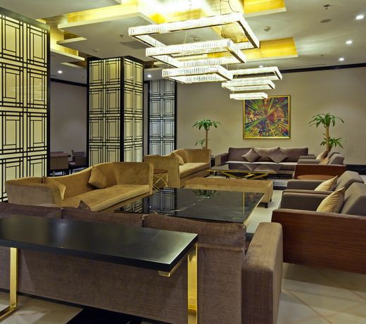 Ramada Zad Al Qasr Hotel
