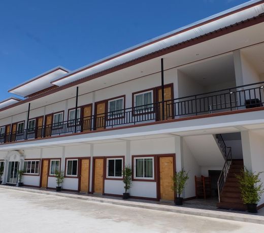 Baan Kru Toom Hotel