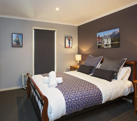 Acacia 2 - Luxurious Holiday Townhouse