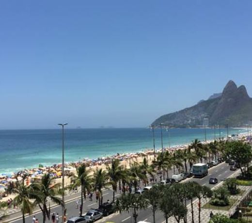 Flat Ipanema 2 Quadras da Praia - Estacionamento gratuito