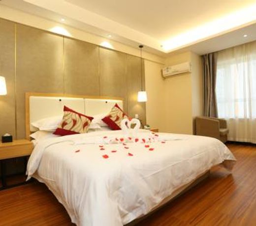 TA9 Rengency Fiesta Holiday Hotel