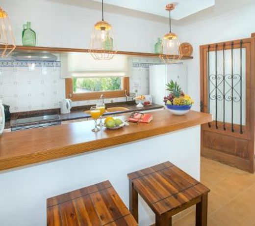 Owl Booking Villa Rafale - 5 Min Drive to The Beach