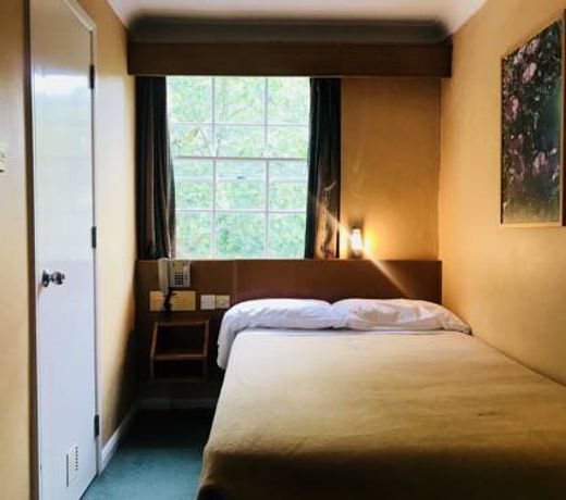 The Beverley House Hotel