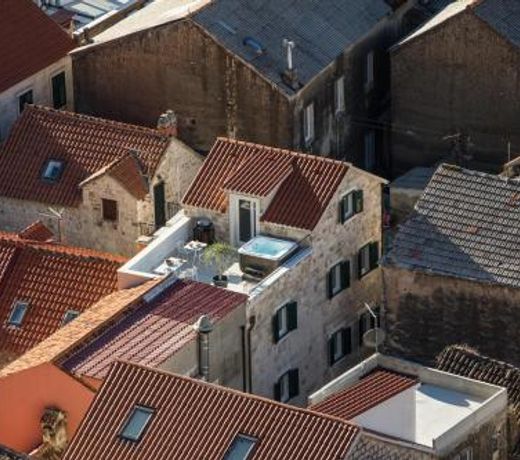 Stone House Franco
