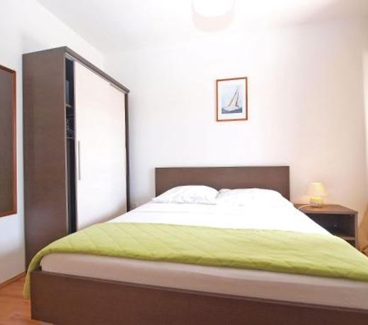 Rooms Ivica 1452