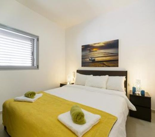 Quiet Hideaway & Terrace near Beach by FeelHome