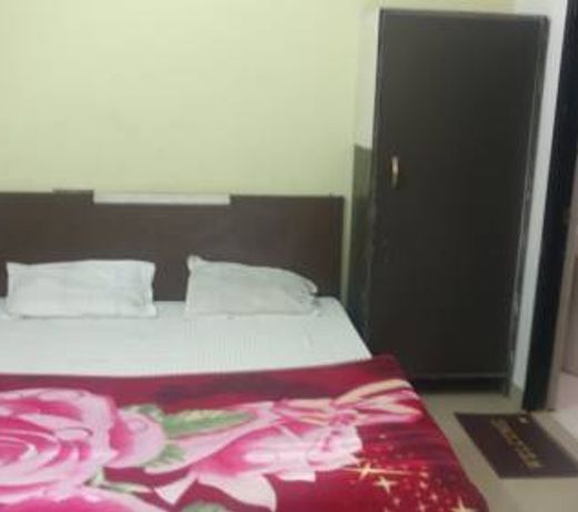 Hotel Vijay