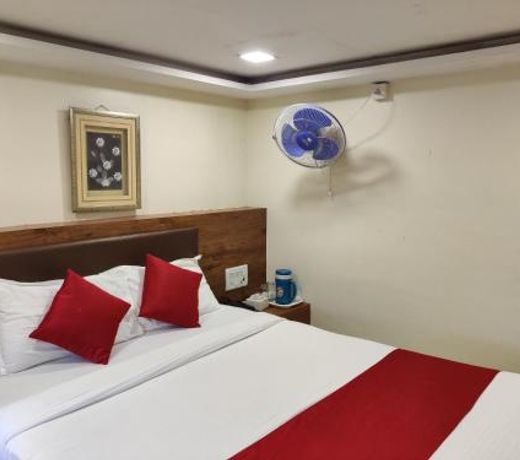 Hotel Happyland
