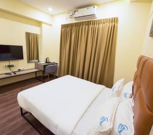 Caramel Hotels
