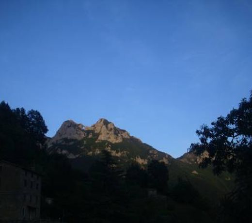 Pania forata hostel