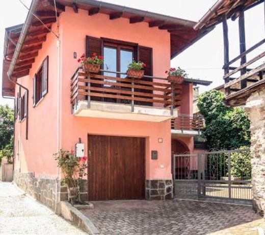 Locazione Turistica Monte San Giulio - ORA235
