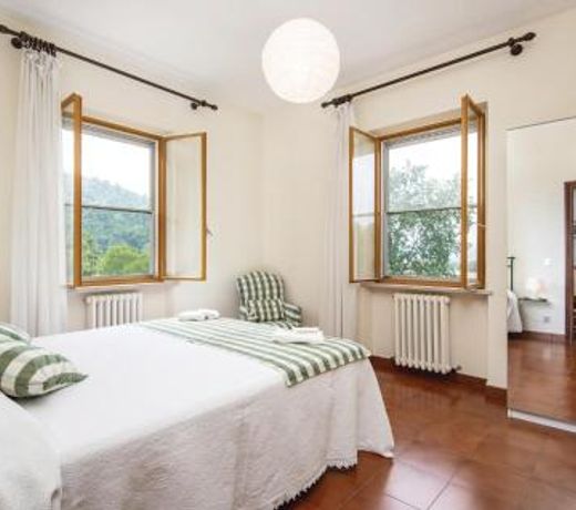 Awesome home in Spoleto -PG- with 3 Bedrooms and WiFi