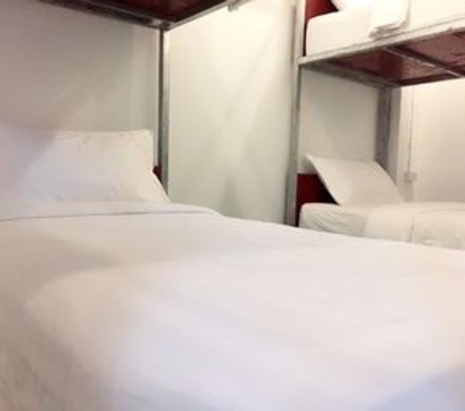 Y Not Laos Hostel